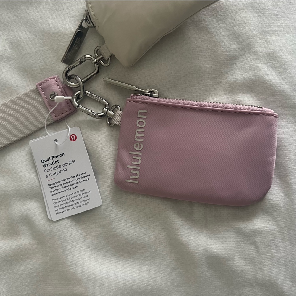 🆕 Lululemon Dual Pouch Wristlet - White Opal/Pink Peony - Picture 3 of 7